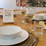 Apartamento *city, Naehe Hbf, Kingsizebetten, Fitnessecke*