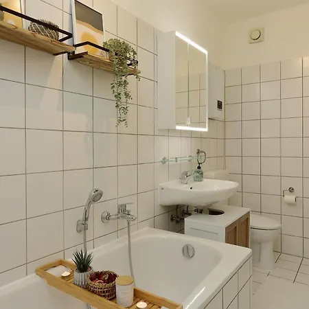Appartement *city, Naehe Hbf, Kingsizebetten, Fitnessecke* Duisburg