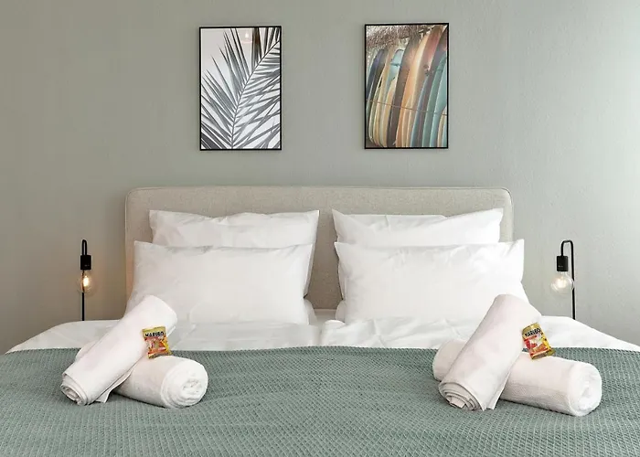 *city, Naehe Hbf, Kingsizebetten, Fitnessecke* * Duisburg